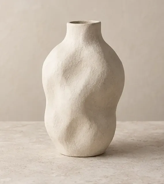 Nido Vase